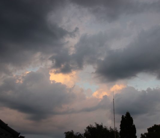 Am Nachmittag lokal starke Gewitter