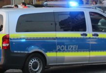 Fahrzeugrennen endet mit Unfall