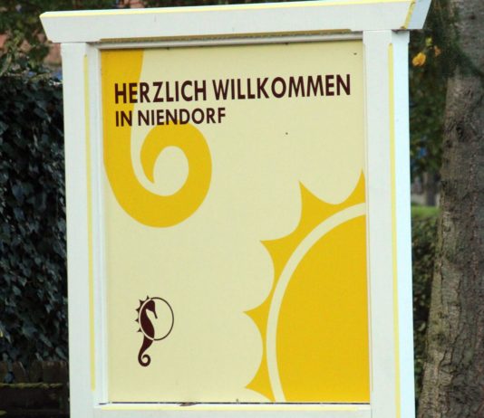 Flohmarkt auf dem Niendorfer Balkon