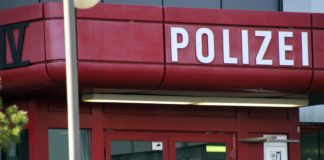 Unbekannte entwenden zwei Pkw in Lübeck-Kücknitz