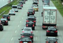 Sperrung der A1 Richtung Hamburg nach einem Unfall