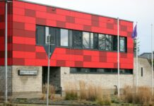 Brand einer Doppelgarage in Stockelsdorf