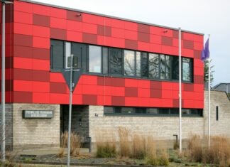 Brand einer Doppelgarage in Stockelsdorf