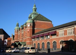 Drogen, verbotene Gegenstände und eine Festnahme