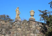 Auseinandersetzung an der Puppenbrücke