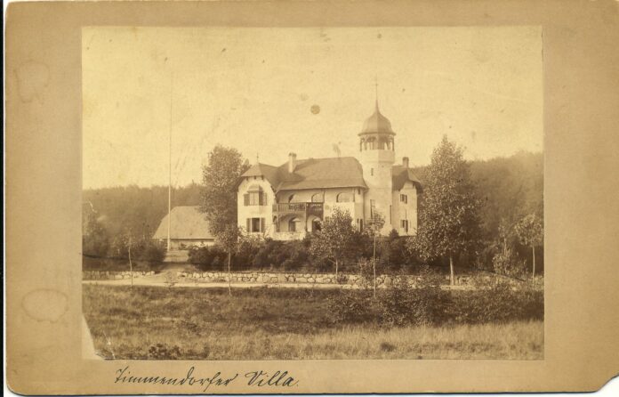 Villa Gropius mit Gärtnerhaus links, um 1900