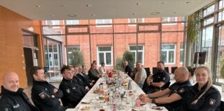 Weihnachtsfrühstück mit Fachdienst Sicherheit und Ordnung und Polizei
