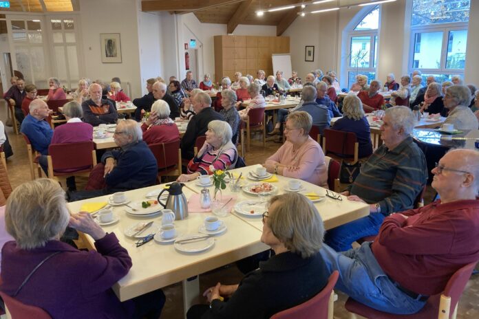 Seniorenfrühstück 041225