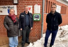 Alle Feuerwehrgerätehäuser mit mobilen Defibrillatoren ausgestattet