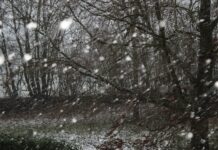 Stürmische Böen und Schneeschauer