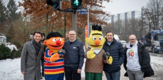 Sesamstraße regelt den Verkehr