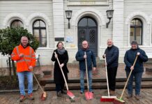 Frühjahrsputz in Oldenburg in Holstein