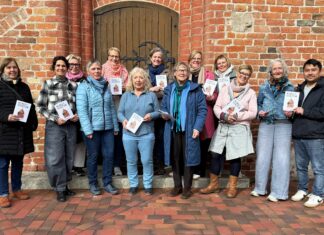 Neue Kulturbroschüre macht Cismars kreative Vielfalt erlebbar