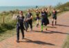 50 Kilometer entlang der Lübecker Bucht: Ostsee-Megamarsch 2026