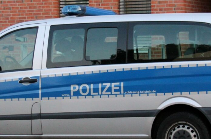 Polizei Moisling 080426