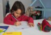 Studienkreis verschenkt Ratgeber für Eltern von Grundschulkindern
