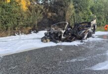 Wohnmobil gerät während der Fahrt in Brand – Autobahn gesperrt