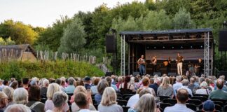 „Tailcoat“ begeisterte im Oldenburger Wallmuseum